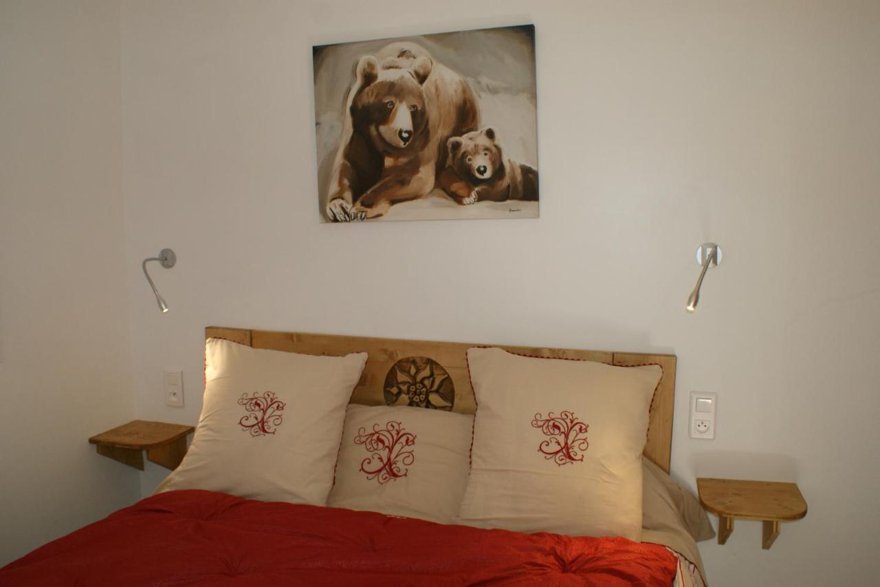 T2 30M2 Plein Centre, Lit Fait, Linge Fourni, Wifi Lägenhet Cauterets Exteriör bild