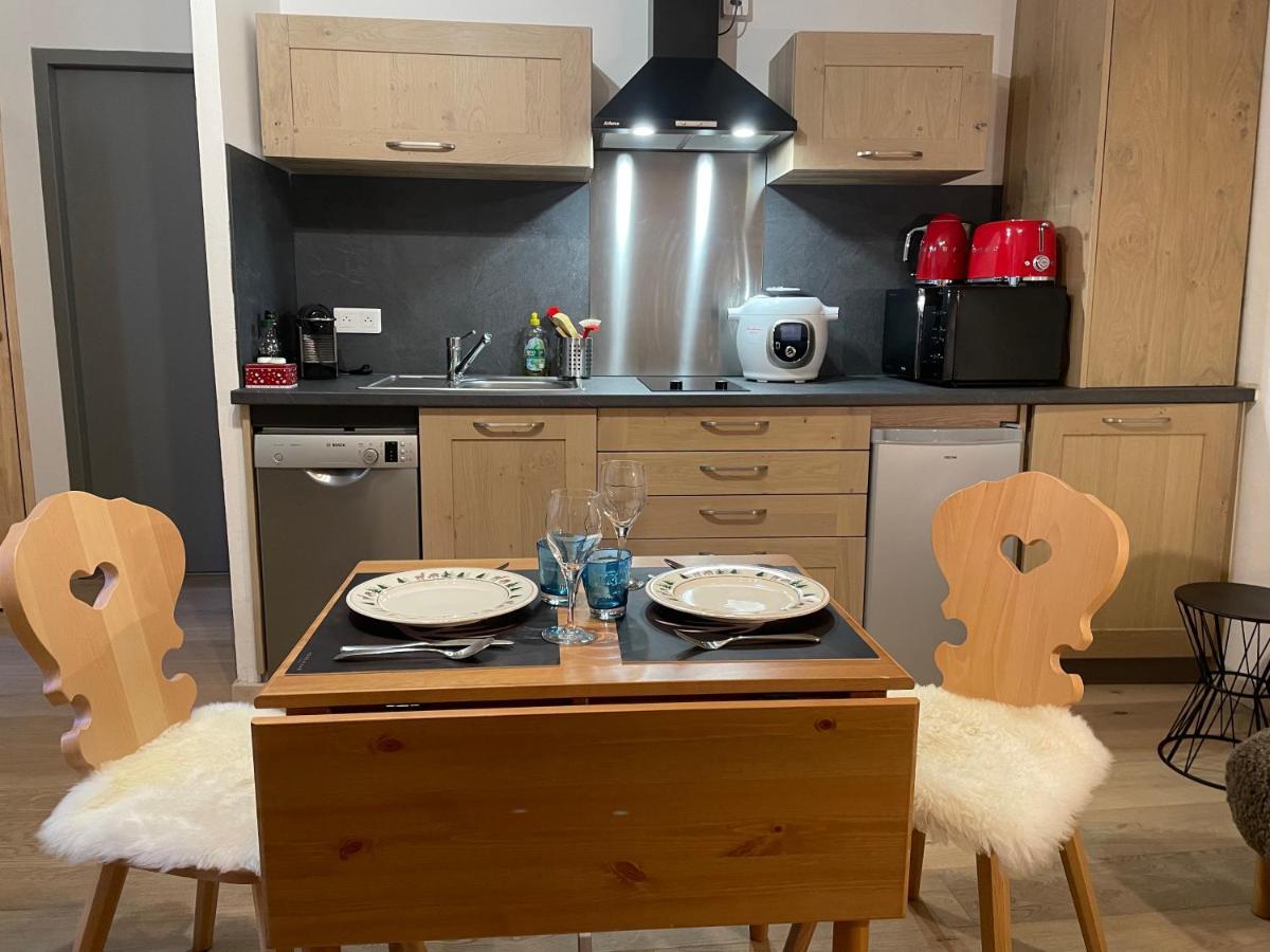 T2 30M2 Plein Centre, Lit Fait, Linge Fourni, Wifi Lägenhet Cauterets Exteriör bild